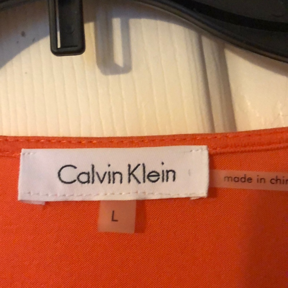 Orange Top - Picture 4 of 4